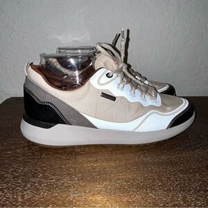 Rockport Beige and Black Women's Sneakers